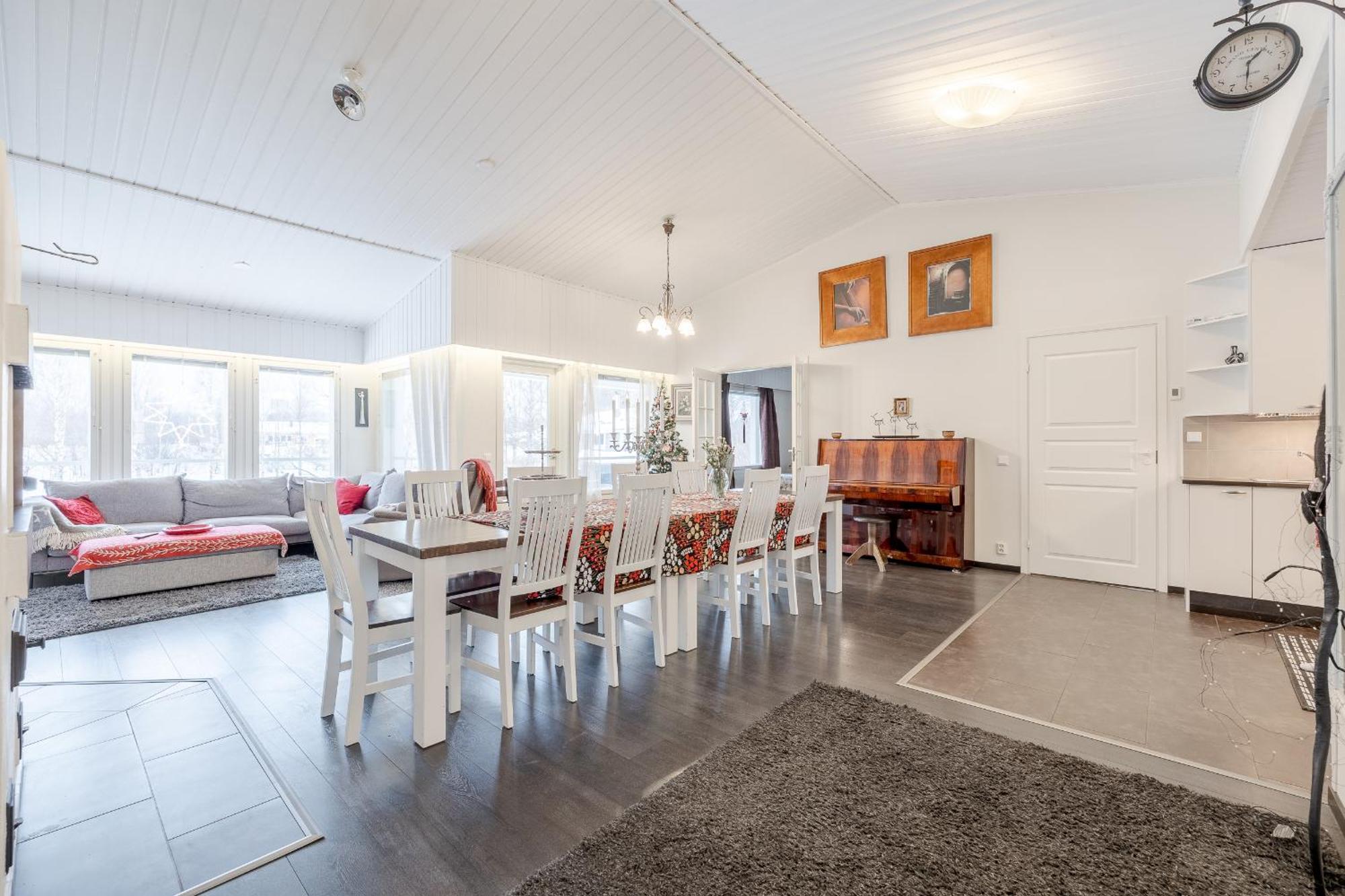 Riverside Home For Families - Beautiful House Near Santa Claus Village Rovaniemi Extérieur photo